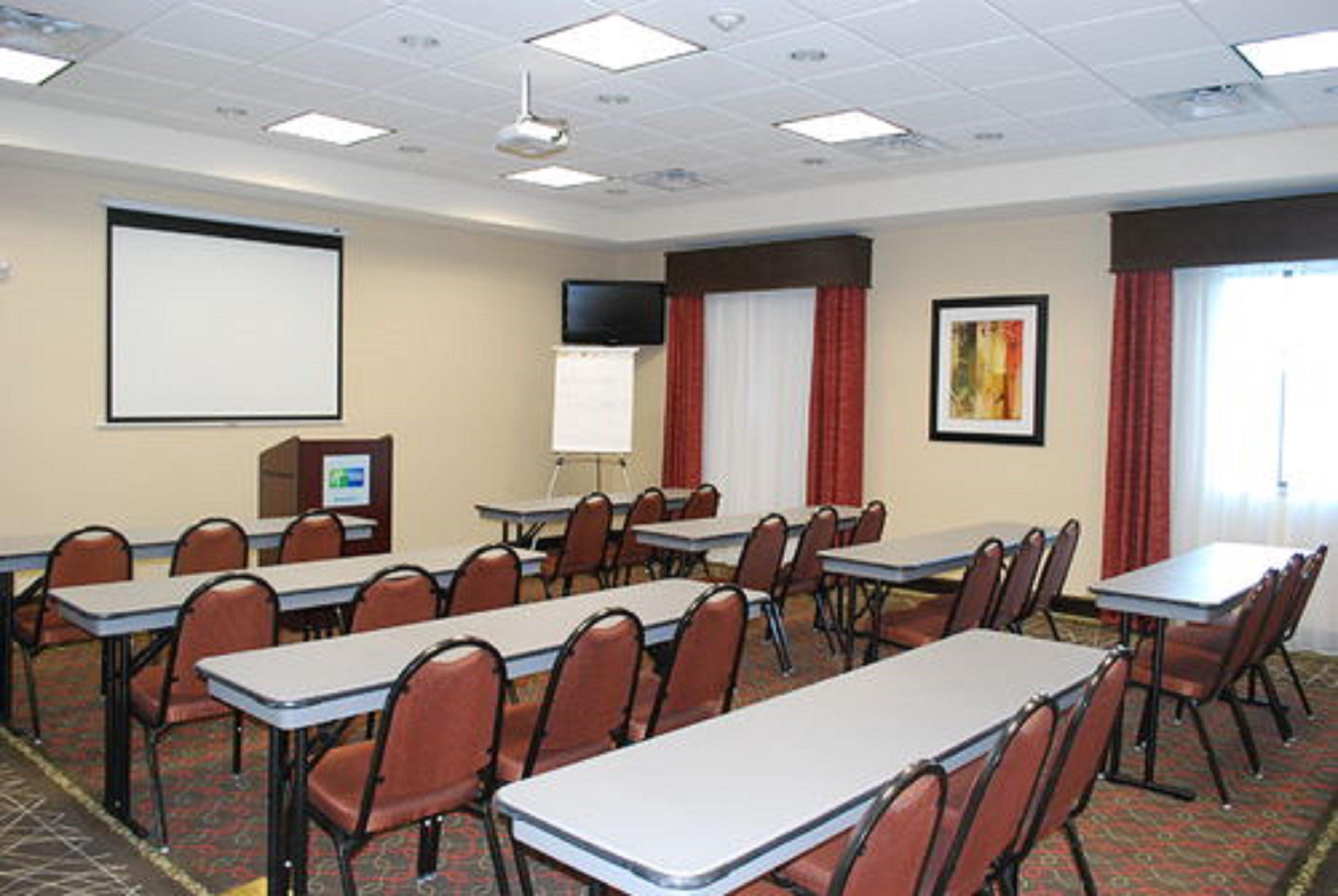 Holiday Inn Express & Suites Houston South - Near Pearland By Ihg מראה חיצוני תמונה