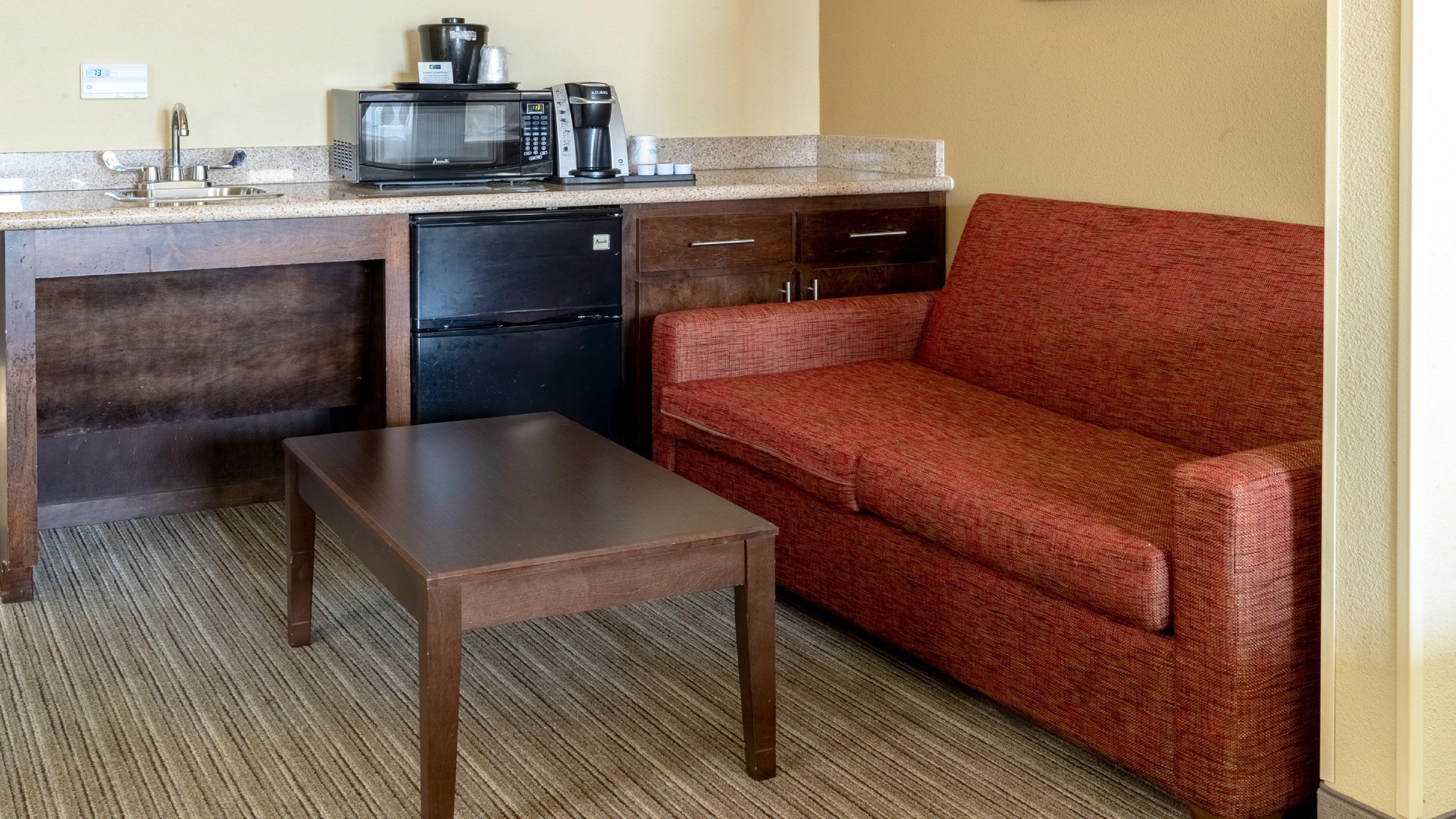 Holiday Inn Express & Suites Houston South - Near Pearland By Ihg מראה חיצוני תמונה