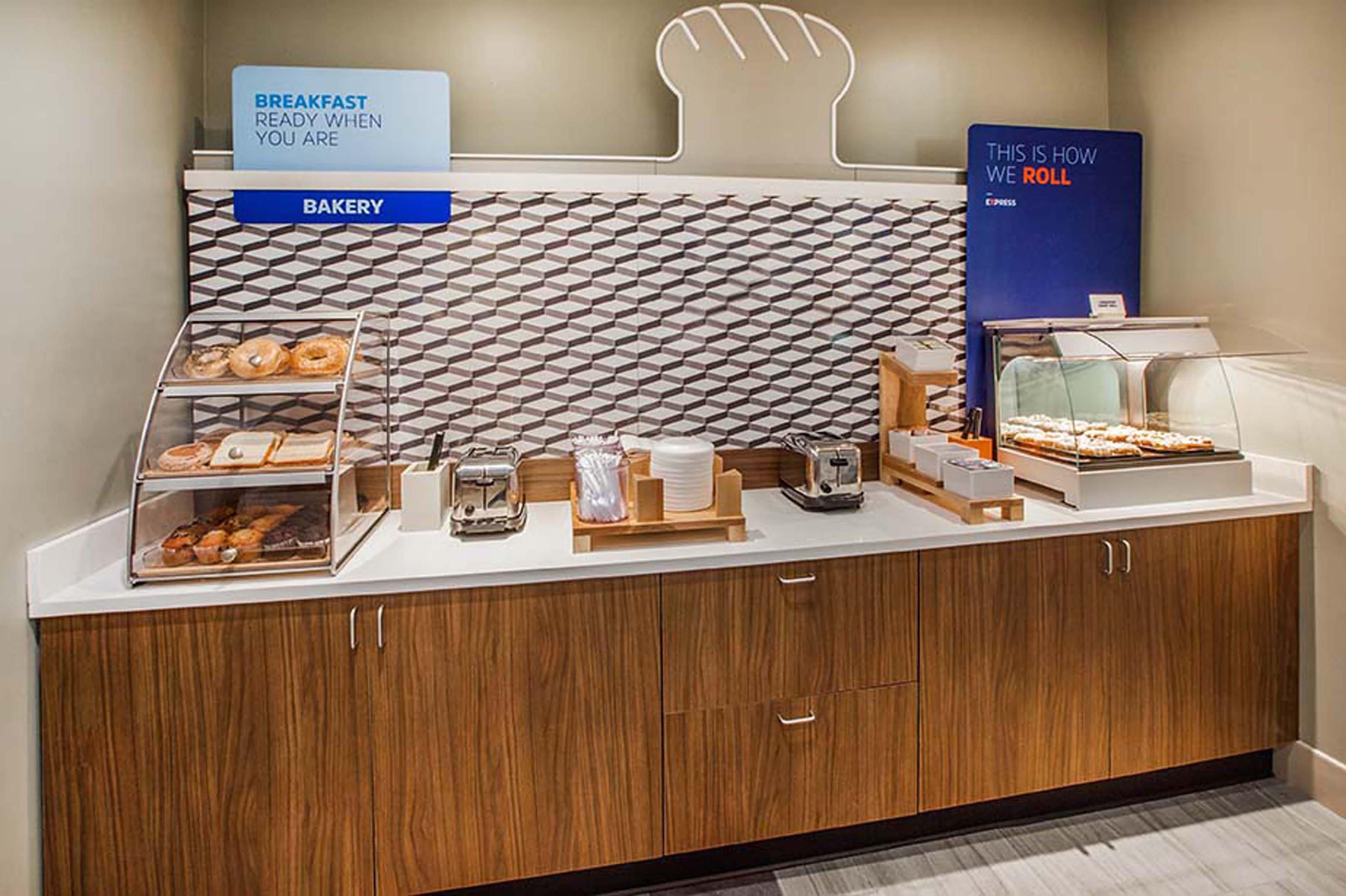 Holiday Inn Express & Suites Houston South - Near Pearland By Ihg מראה חיצוני תמונה
