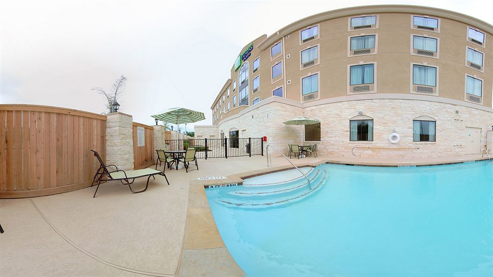 Holiday Inn Express & Suites Houston South - Near Pearland By Ihg מראה חיצוני תמונה