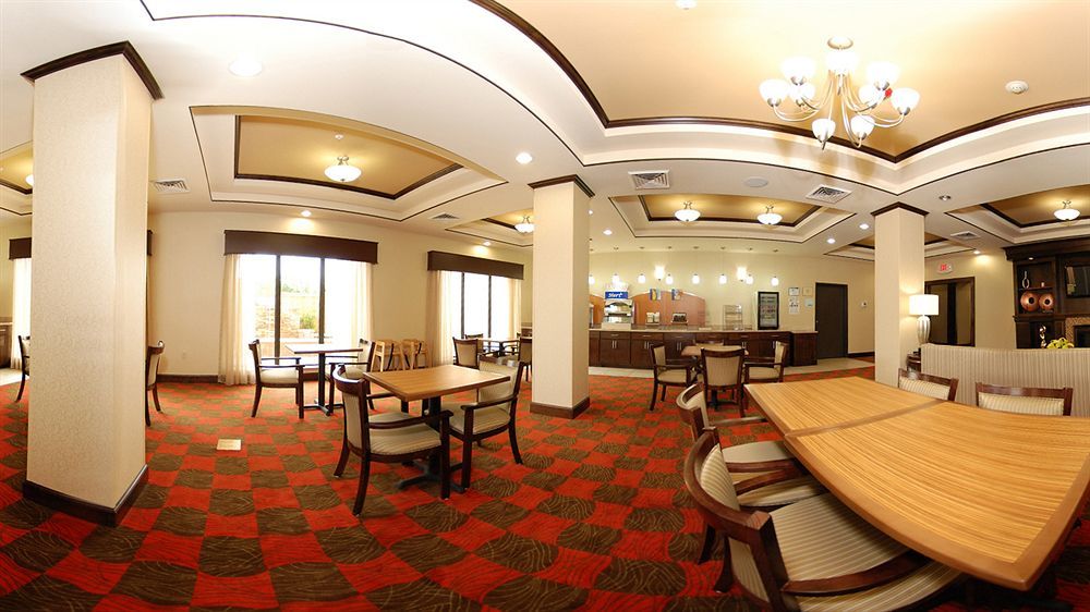 Holiday Inn Express & Suites Houston South - Near Pearland By Ihg מראה חיצוני תמונה